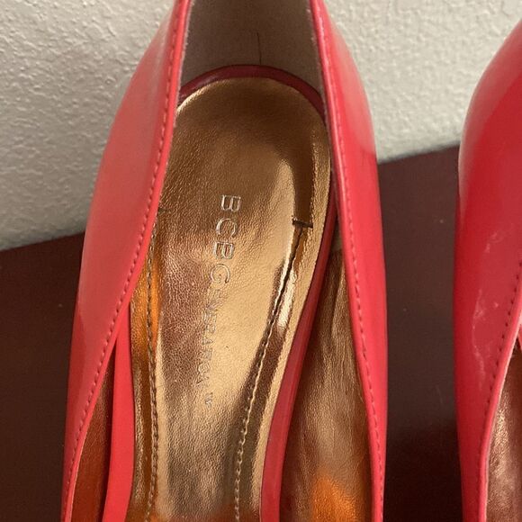 BCBG Coral Peep Toe Heels GUC Size - Picture 5 of 6